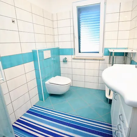 With Parking Space Basanija, Umag - 27188 Διαμέρισμα Bašanija
